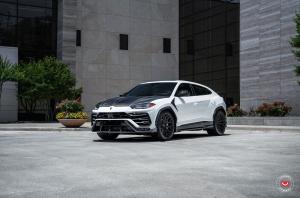 2019 Lamborghini Urus Bianco Icarus on Vossen Wheels (S17-01)